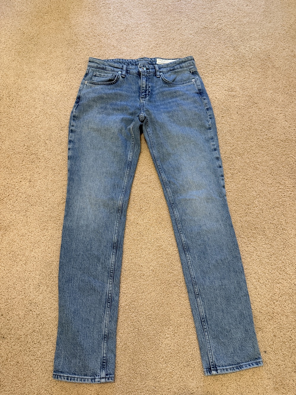 rag & bone Dylan Low Rise Boyfriend - Size 26 - Light Wash